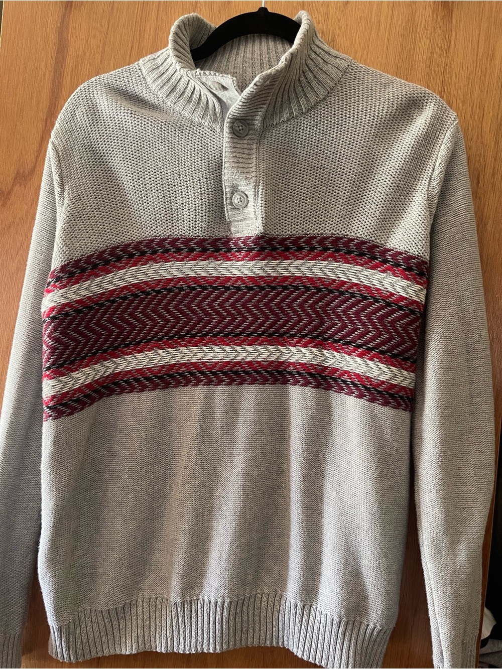 Nautica Light Gray Turtleneck Sweater with Maroon and Red Stripes